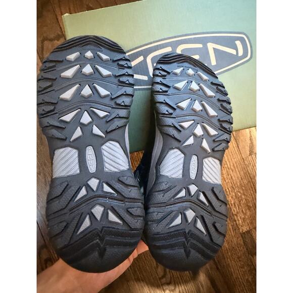 Keen Targhee Mid Waterproof Hiking Shoes Black Green Kids Size 1 NIB NEW $80 - Picture 3 of 16